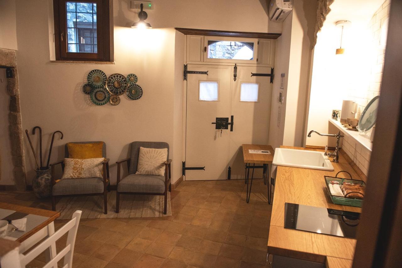 Aurora Medieval House Sermoneta Εξωτερικό φωτογραφία