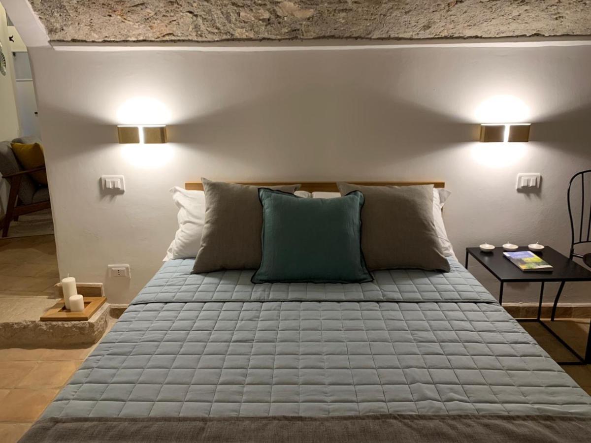 Aurora Medieval House Sermoneta Εξωτερικό φωτογραφία