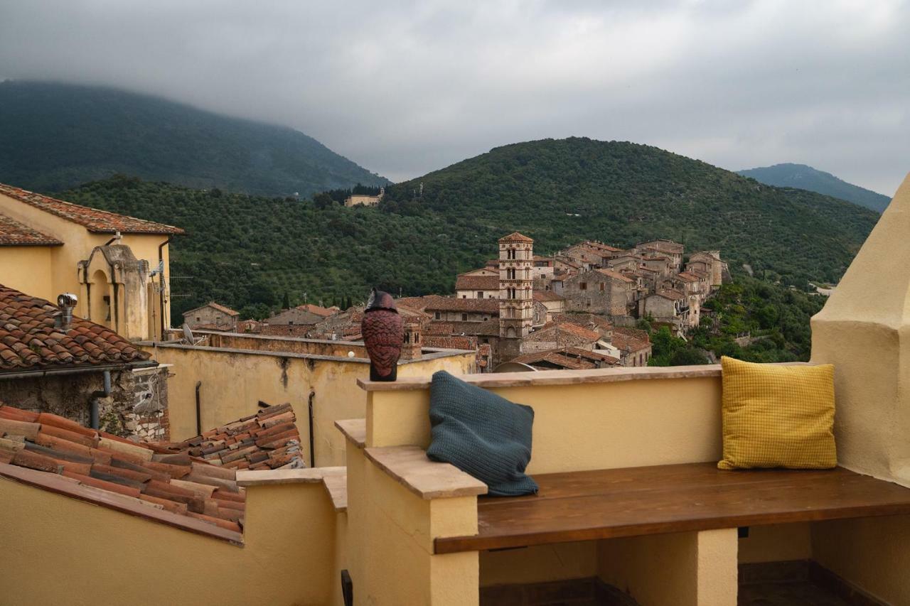 Aurora Medieval House Sermoneta Εξωτερικό φωτογραφία