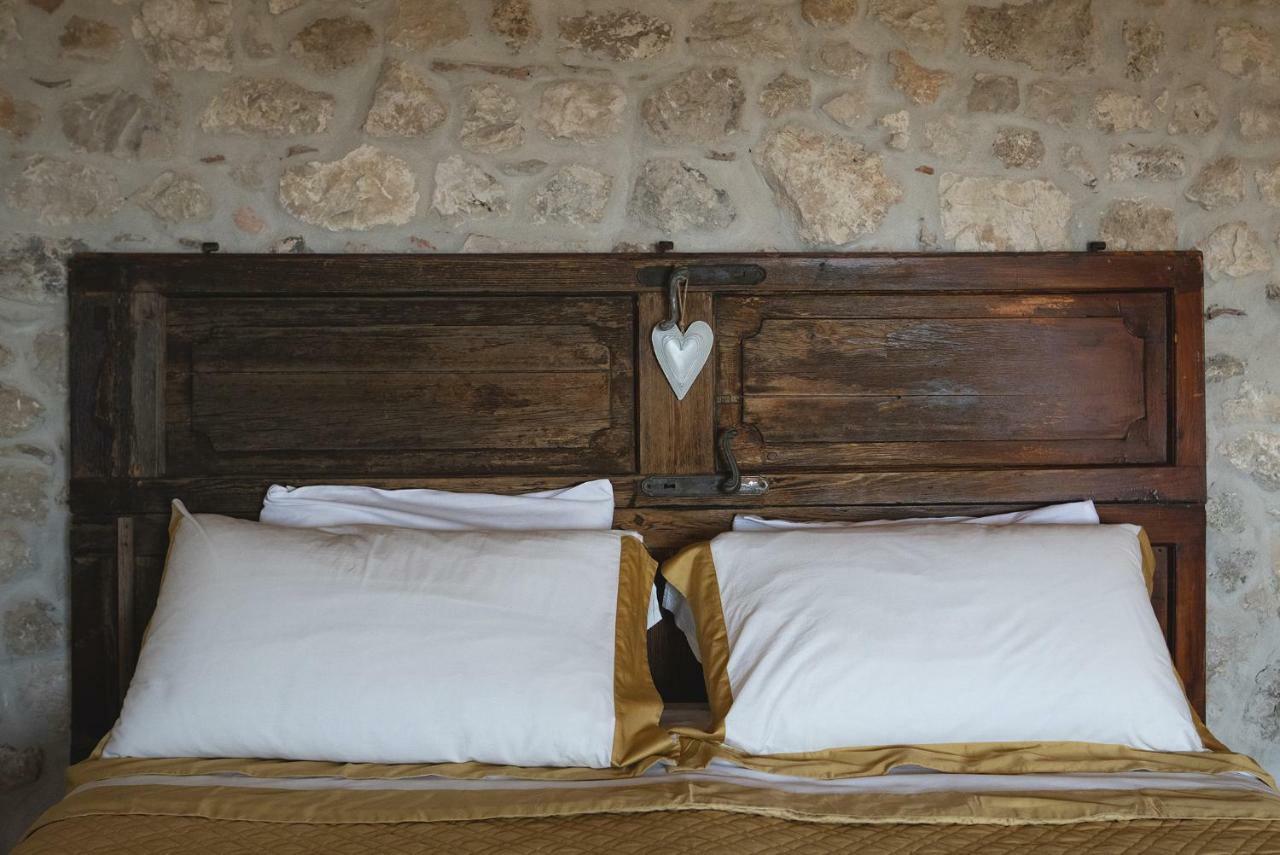 Aurora Medieval House Sermoneta Εξωτερικό φωτογραφία