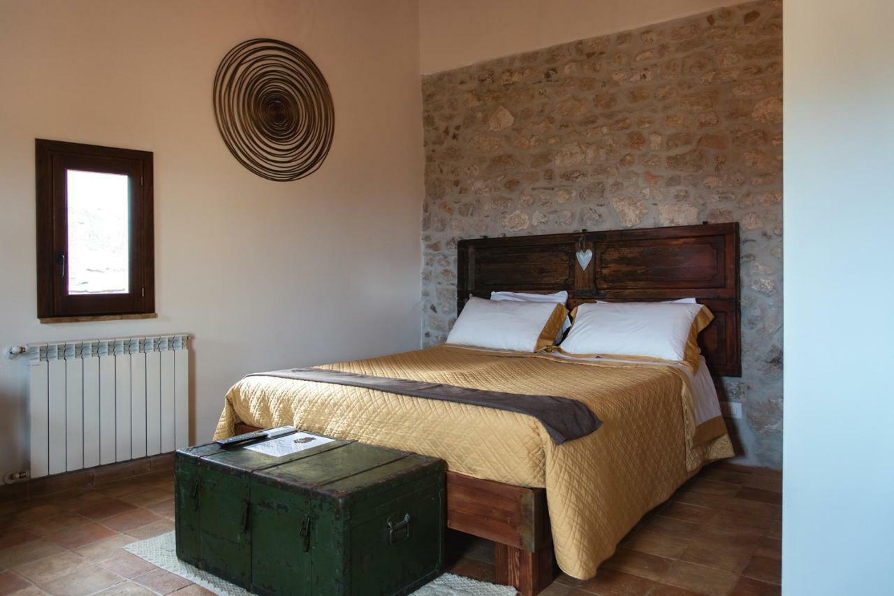Aurora Medieval House Sermoneta Εξωτερικό φωτογραφία