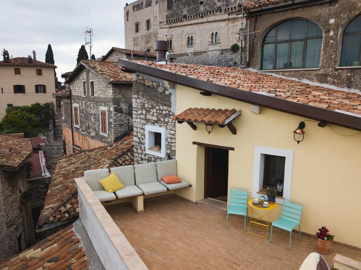 Aurora Medieval House Sermoneta Εξωτερικό φωτογραφία